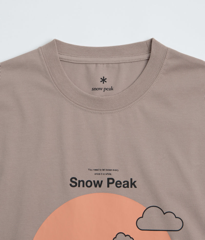 Snow Peak Camping Graphic T-Shirt in Beige