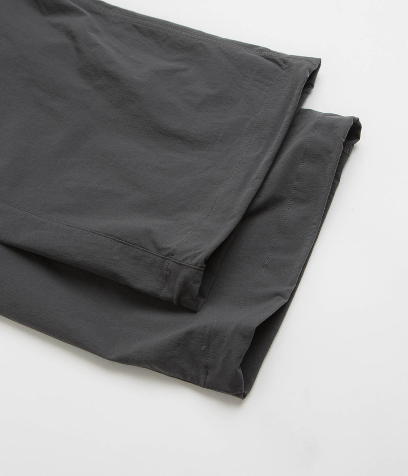Nike Tech Woven Pants in Anthracite
