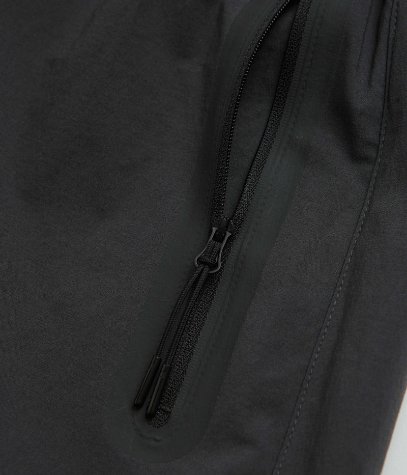 Nike Tech Woven Pants in Anthracite