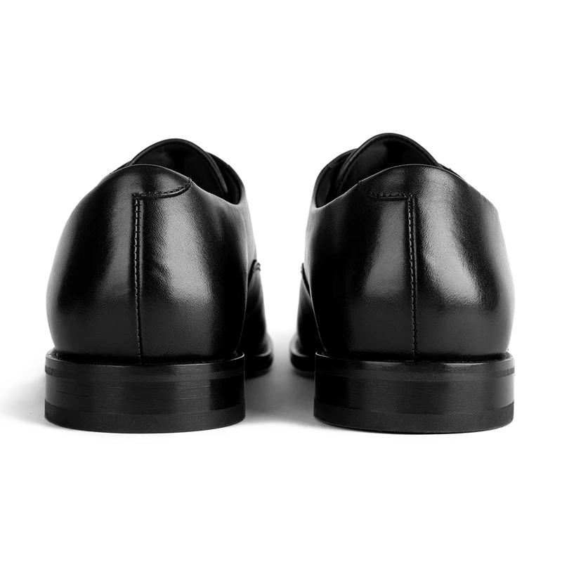 The Regent Obsidian black full-grain leather by Amberjack - Back View
