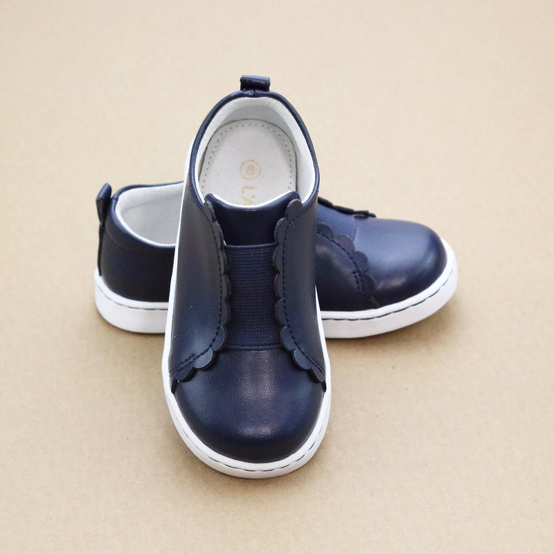 Toddler Girls White Phoebe Navy Scalloped Slip On Sneaker