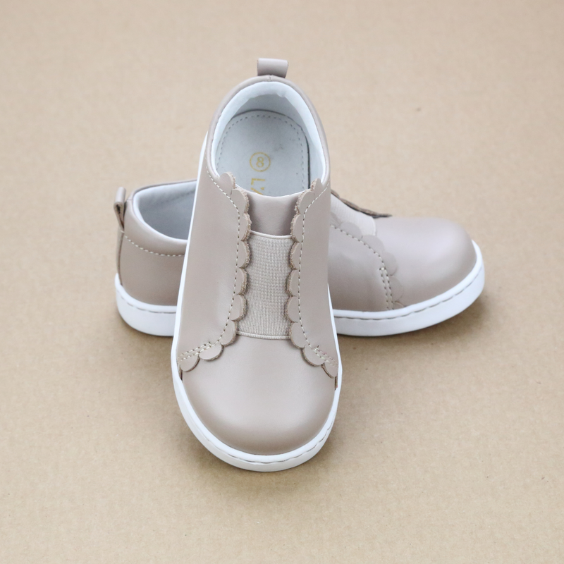 Toddler Girls Almond Phoebe Scalloped Slip On Sneaker