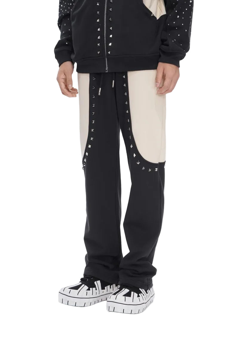 Front Right View of the CHIEF Pants by Valabasas