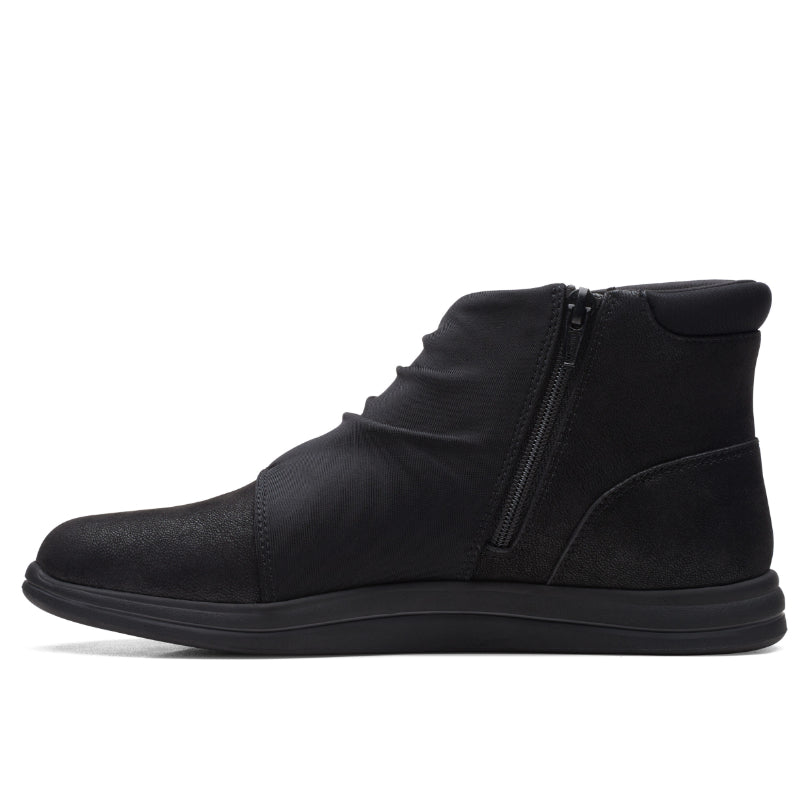 Women's Clarks Breeze Dusk - Black