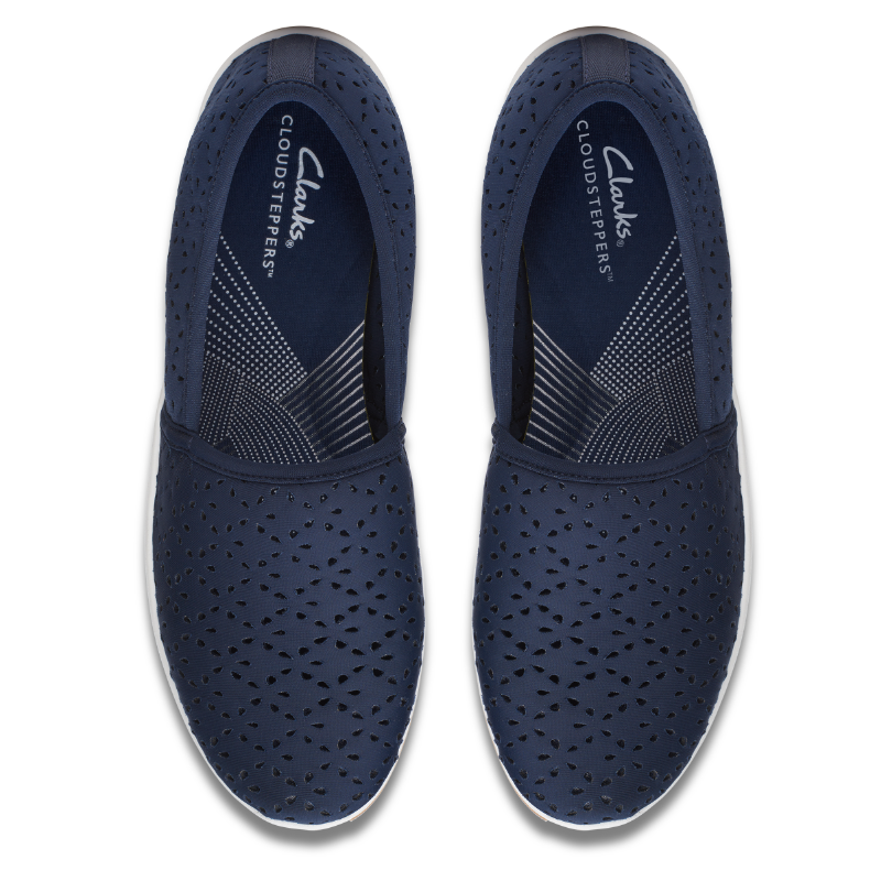 Women's Clarks Breeze Emily - Navy