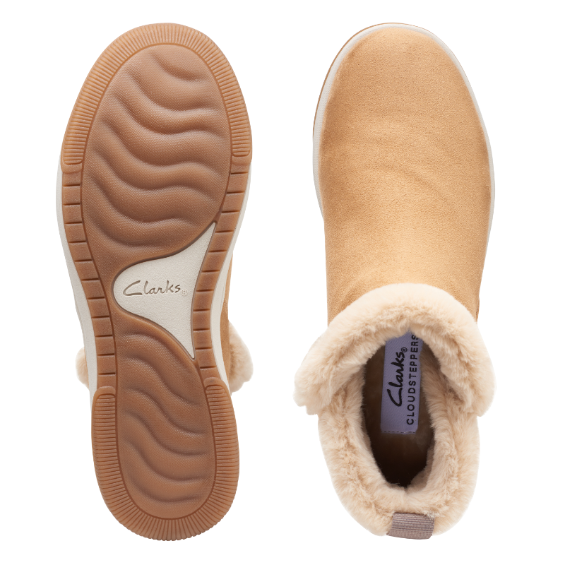 Women’s Clarks Breeze Fur – Tan