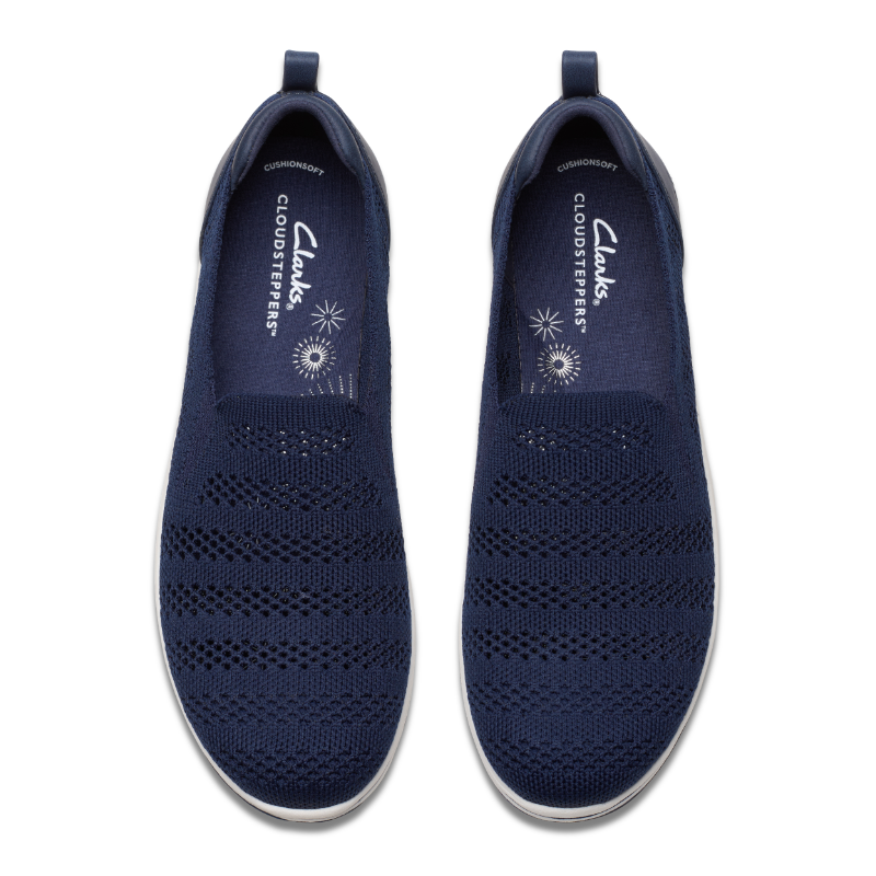 Women's Clarks Breezey Izzy - Navy