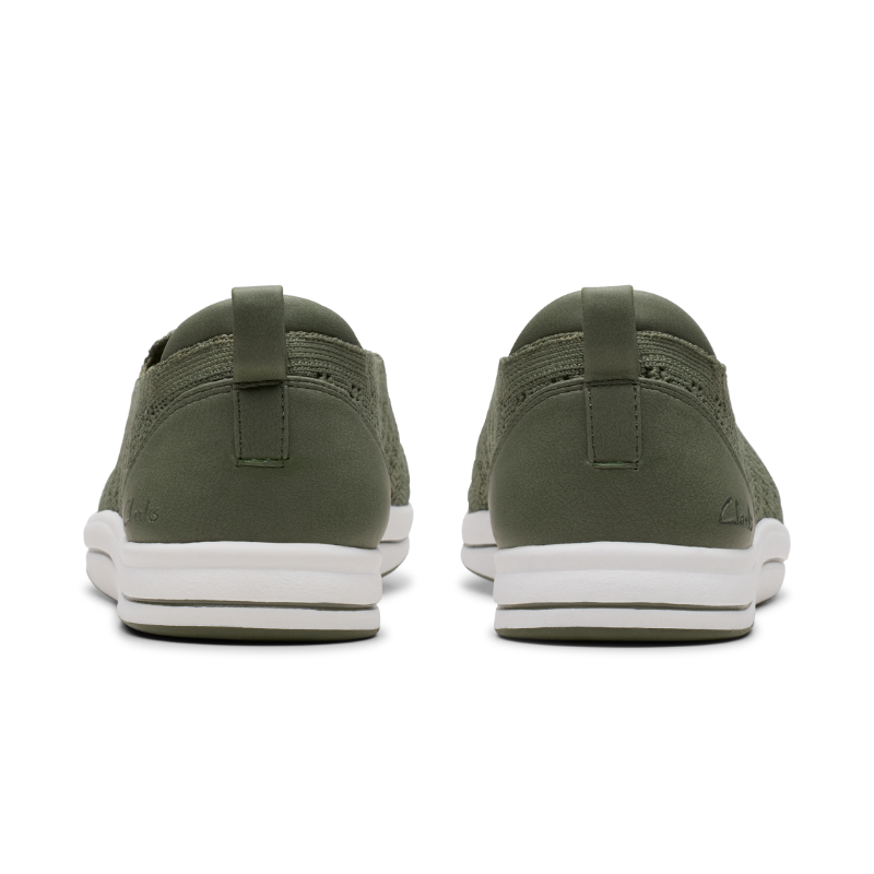 Women's Clarks Breezey Izzy - Stone