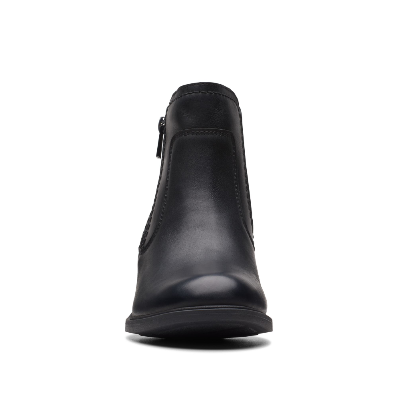 Women's Clarks Neva Zip - Black Leather