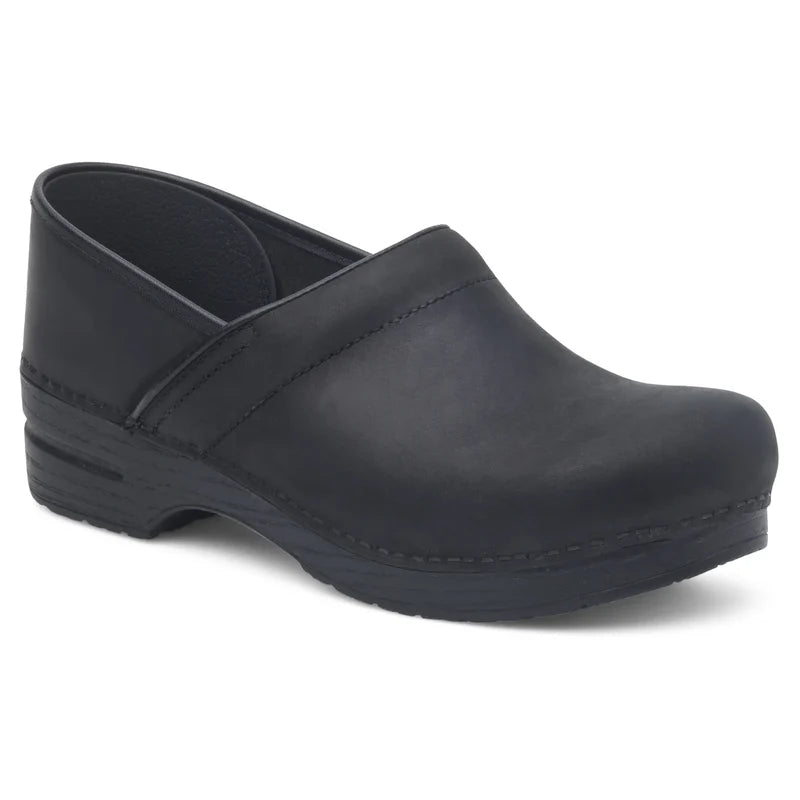 Women’s Dansko Professional – Black Oiled