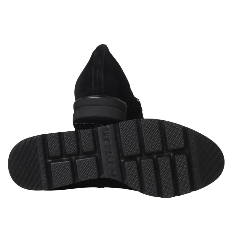 Women's Hassia Pisa Loafer - Black