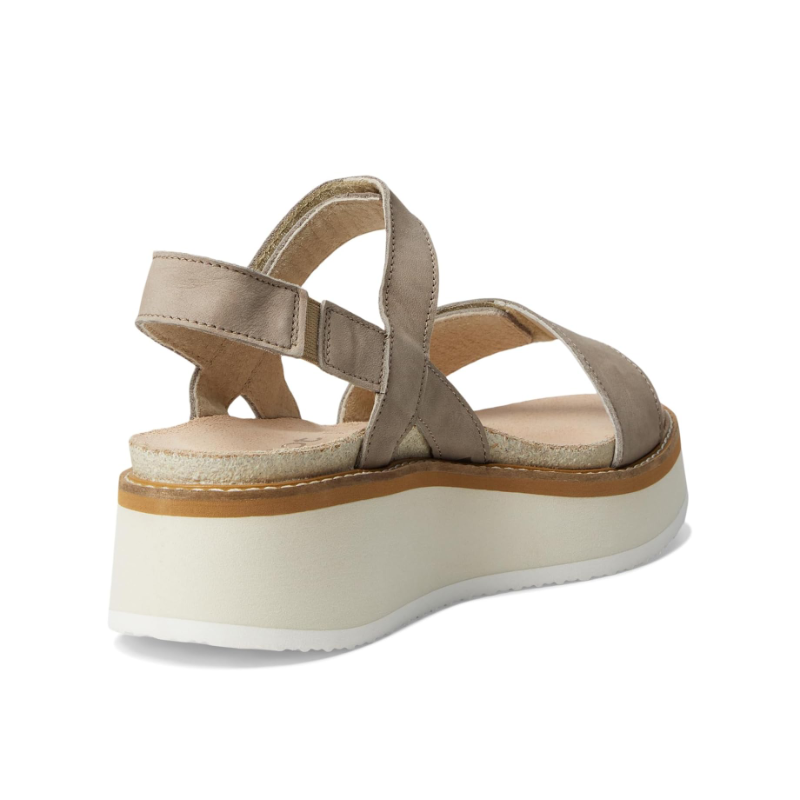 Women’s Naot Meringue – Stone Nubuck/Off White Sole
