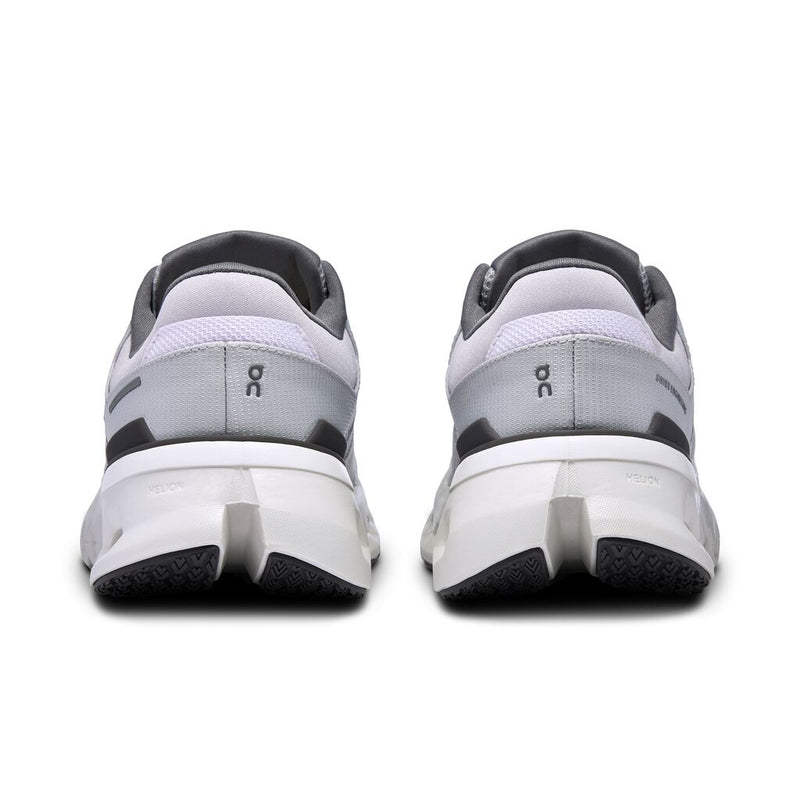 Women’s On Cloudrunner 2 – Frost/White