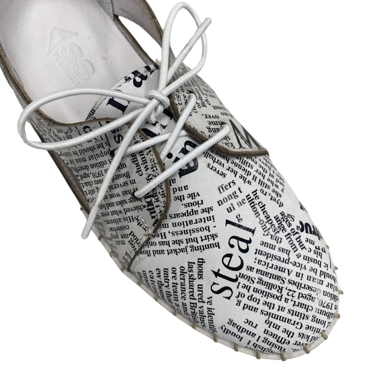 Women's Takahē Maeve - News White